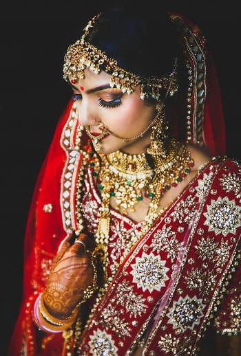 couple-camera-kiss-picture-3712321