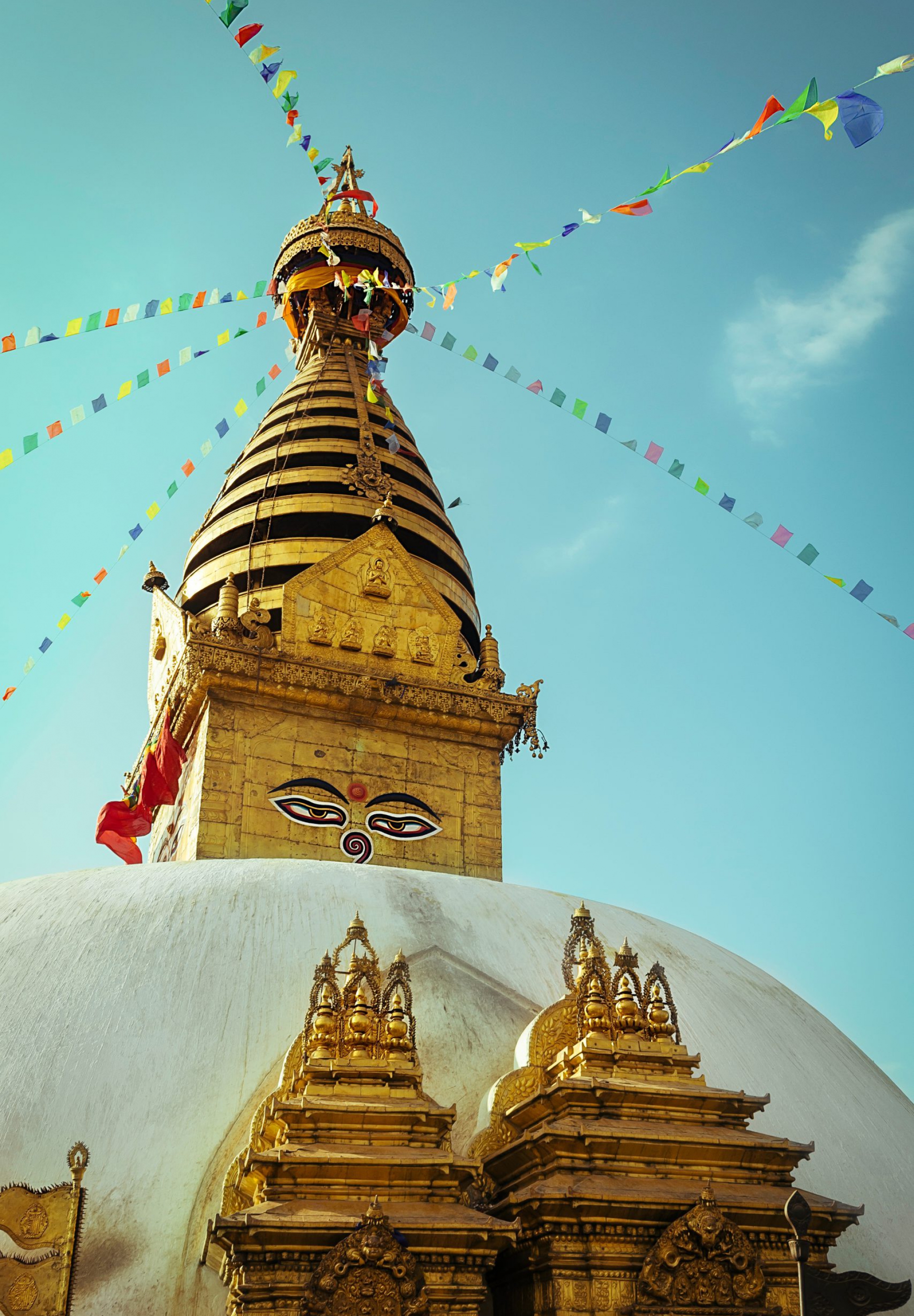 low-angle-shot-of-the-temple-732895