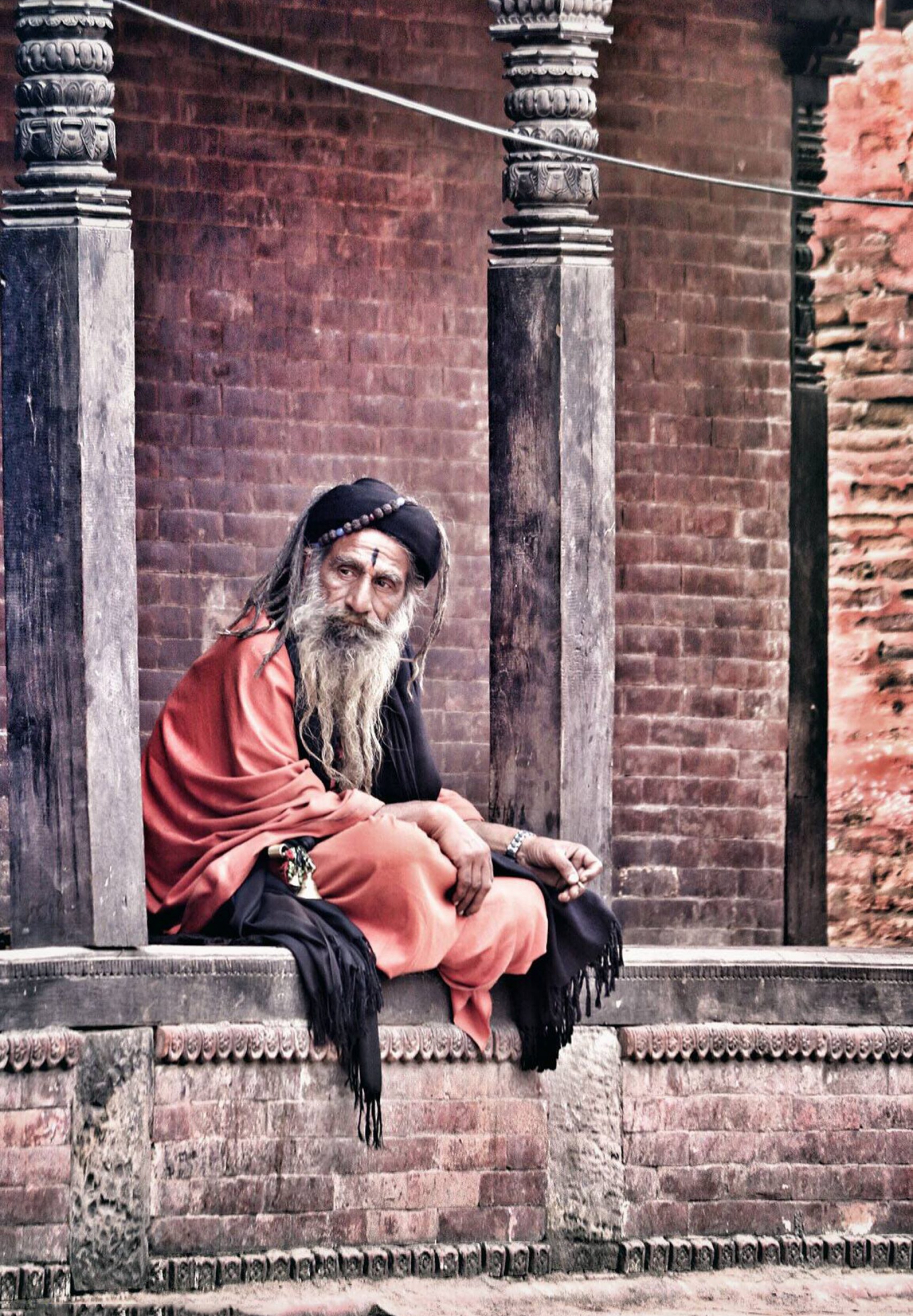 nepal-pashupatinath-temple-photography-portrait-896024